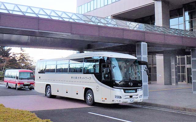 研修対象者送迎用バス